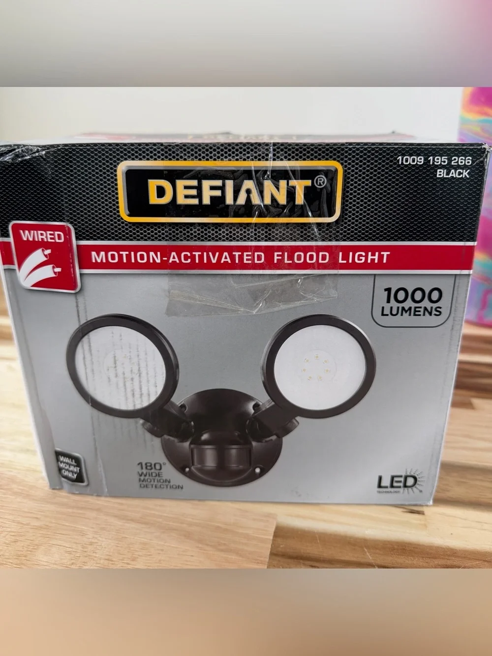 New Defiant Motion-Activated Flood Light - Black